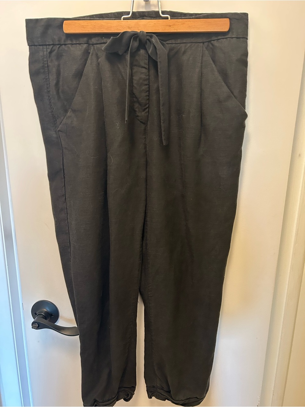 Wilfred Black Drawstring Relaxed Linen-Blend Pants